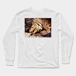 "Tastes Good !!", Land Iguana, Galapagos Long Sleeve T-Shirt